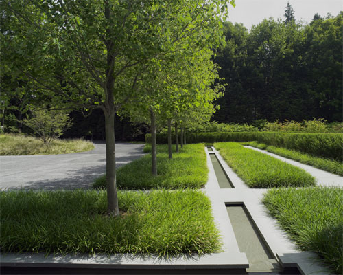 Photo: Jerry Harpur, Charles Mayer, Stephen Stimson Associates